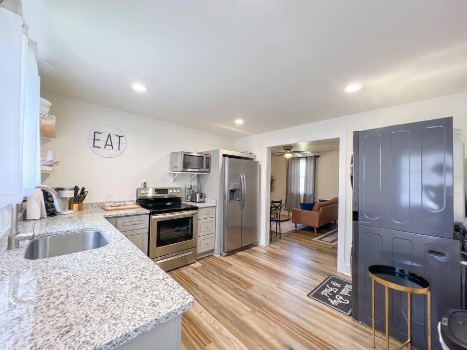 2Br Cedar Lane Road Retreat At Swamp Rabbit Trail! Leilighet Greenville Eksteriør bilde
